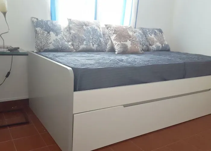 Farol Da Vila Franca do Campo